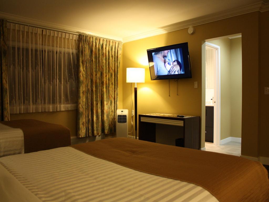 The Deluxe Hotel Vancouver Kültér fotó